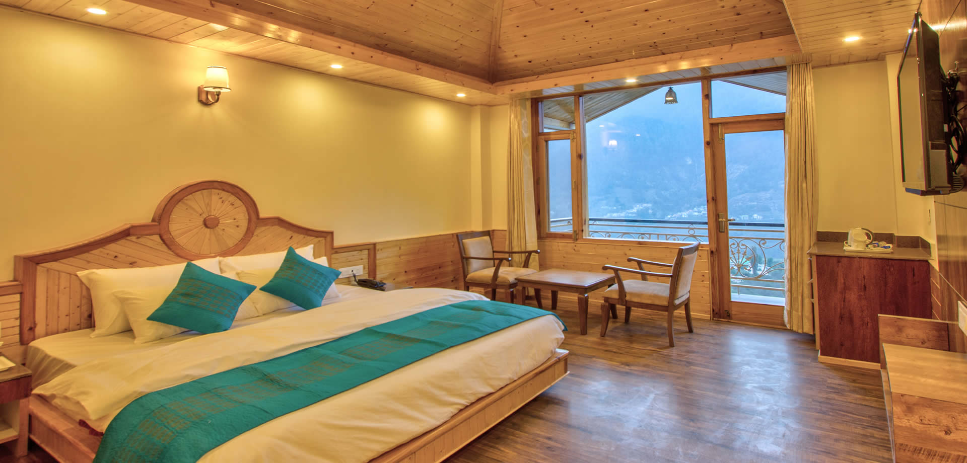 Hotel Golden Peak Manali